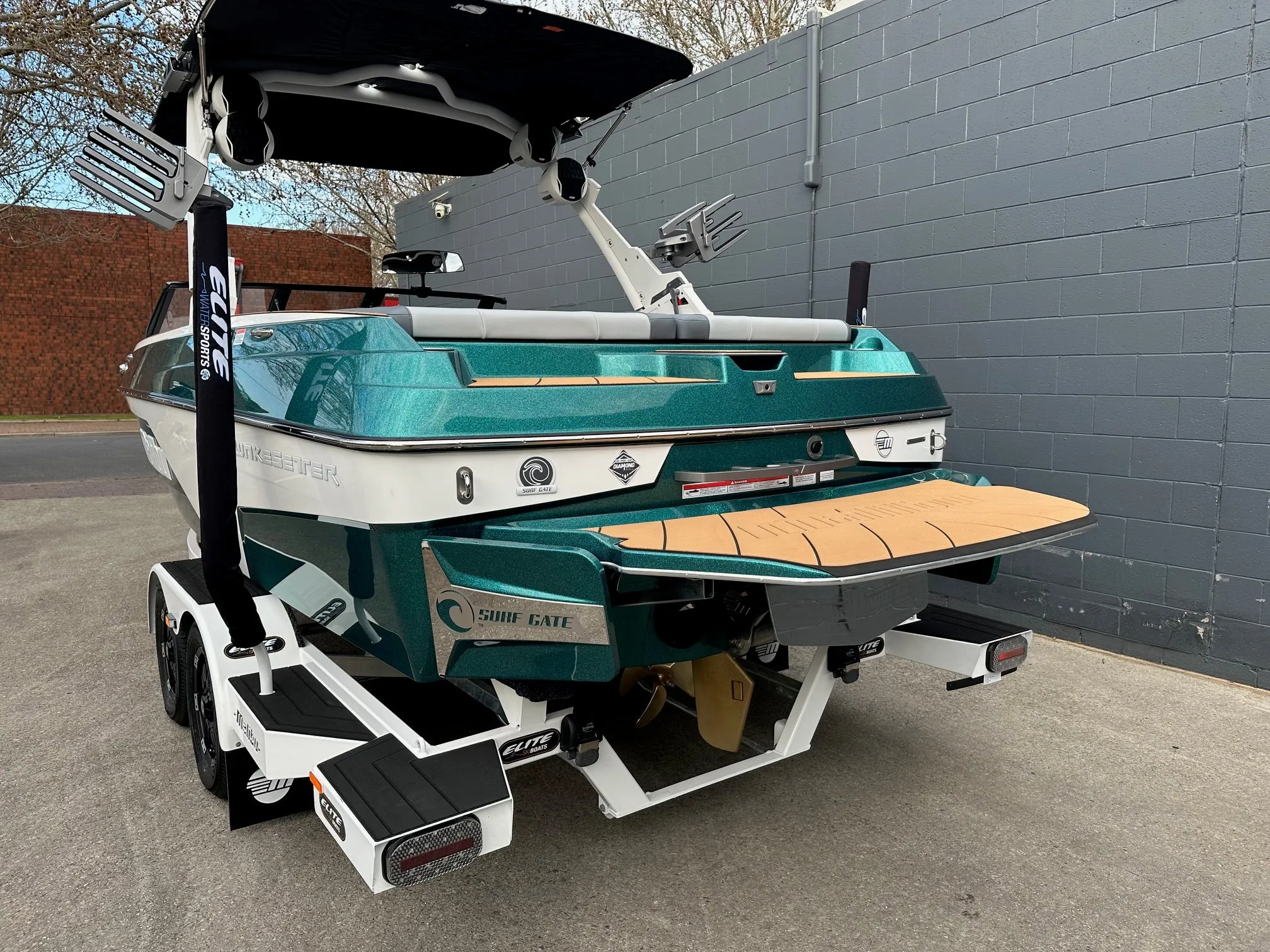 2024 Malibu Wakesetter 20 VTX - SOLD