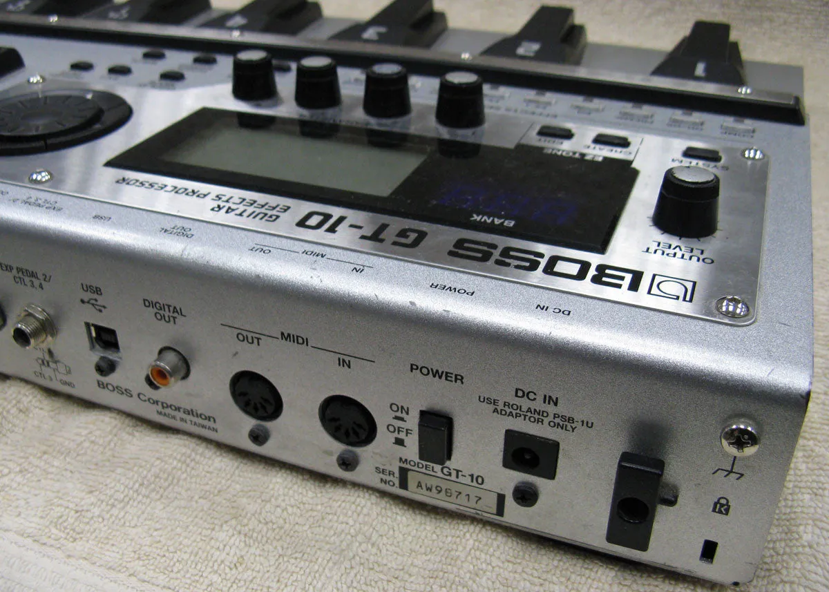 Boss GT-10 Guitar Effects Processor