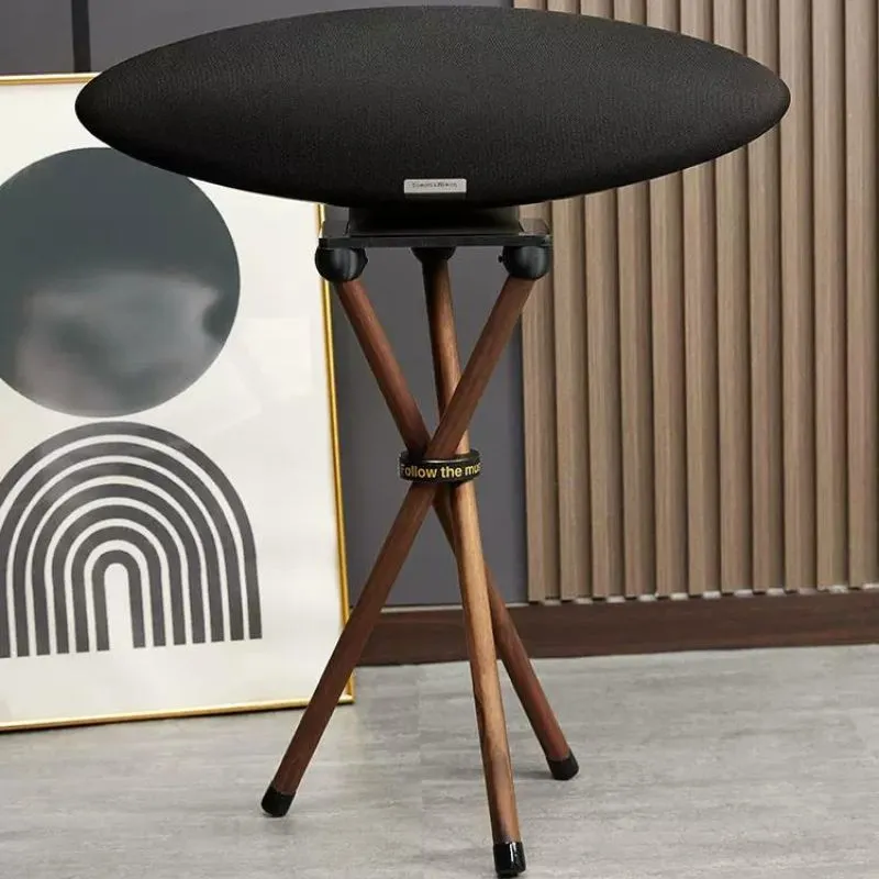 Bowers & Wilkins Zeppelin Stand