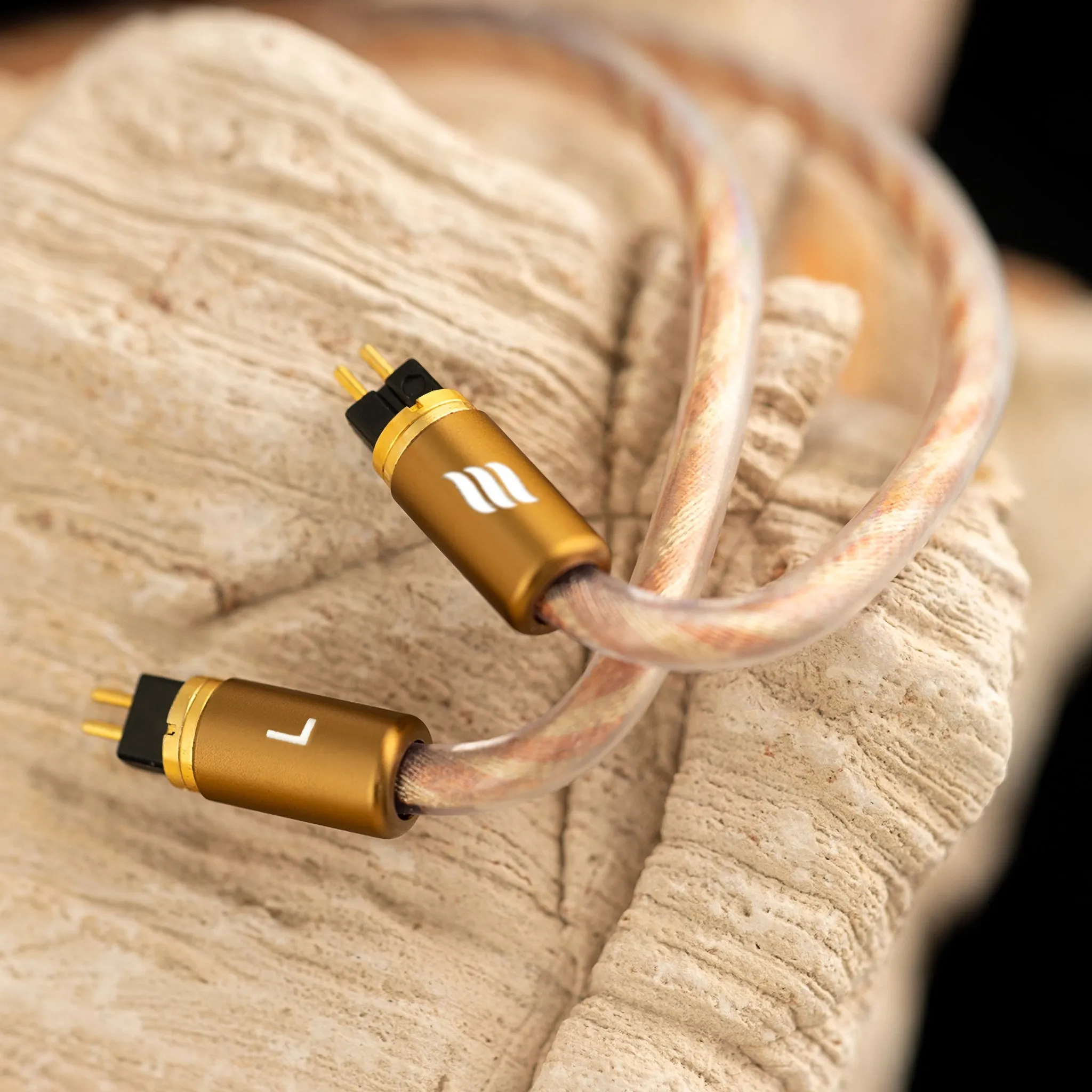 Effect Audio Fusion 1 | Gold-plated, Silver and Copper IEM Upgrade Cable