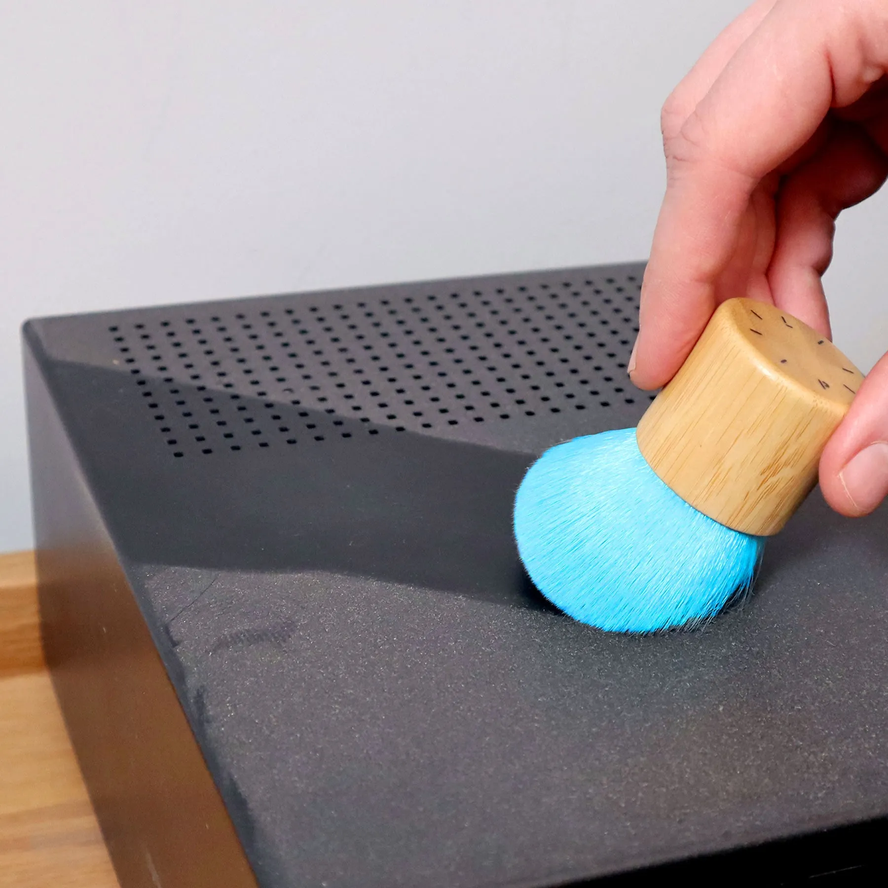 Line Phono: Magic Audio Brush for Records   Gear
