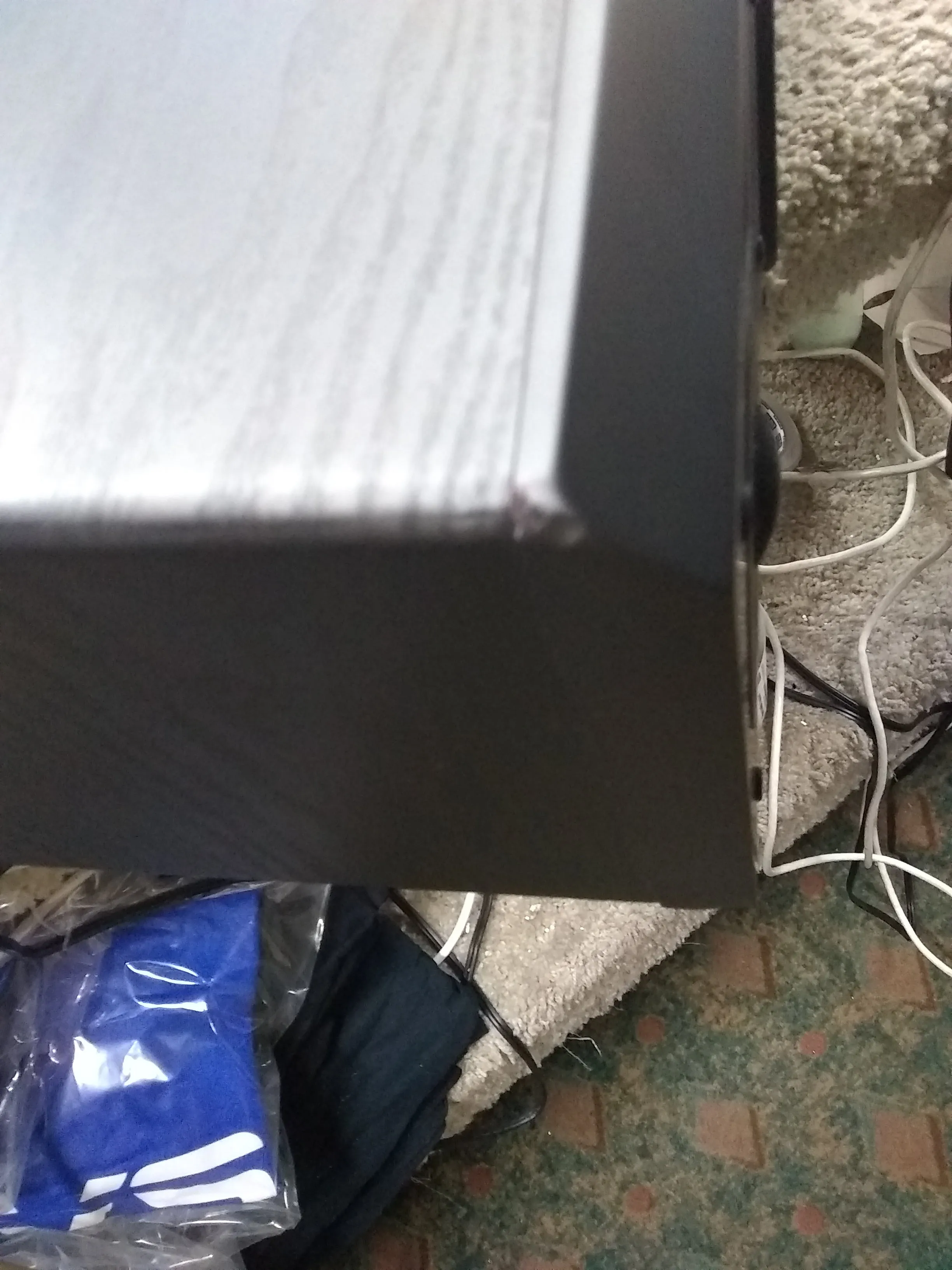 Prime Tower - Black Ash - Outlet - 1179