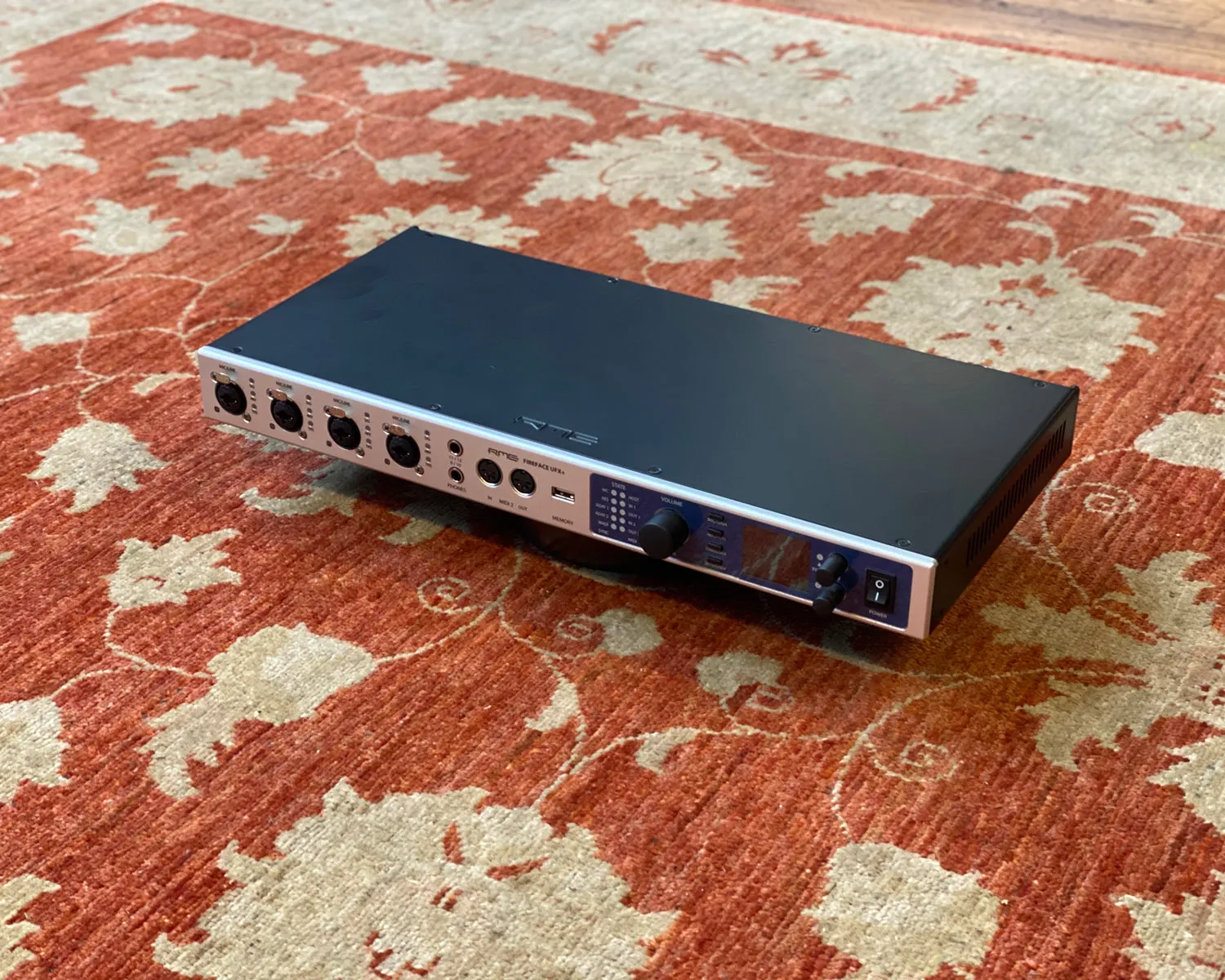 RME Fireface UFX  188-Channel, 24-Bit/192kHz high-end USB & Thunderbolt Audio Interface