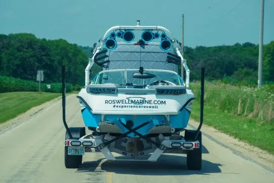 Roswell Aviator Pro Wake Tower - White | 2022 | Pre-Order