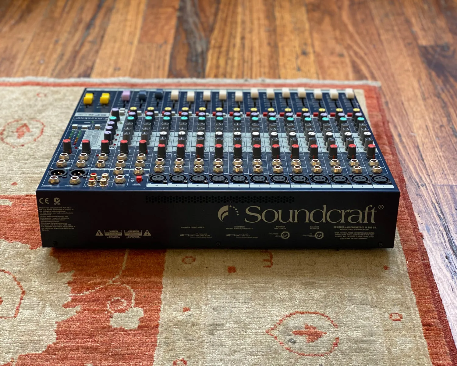 Soundcraft EFX12