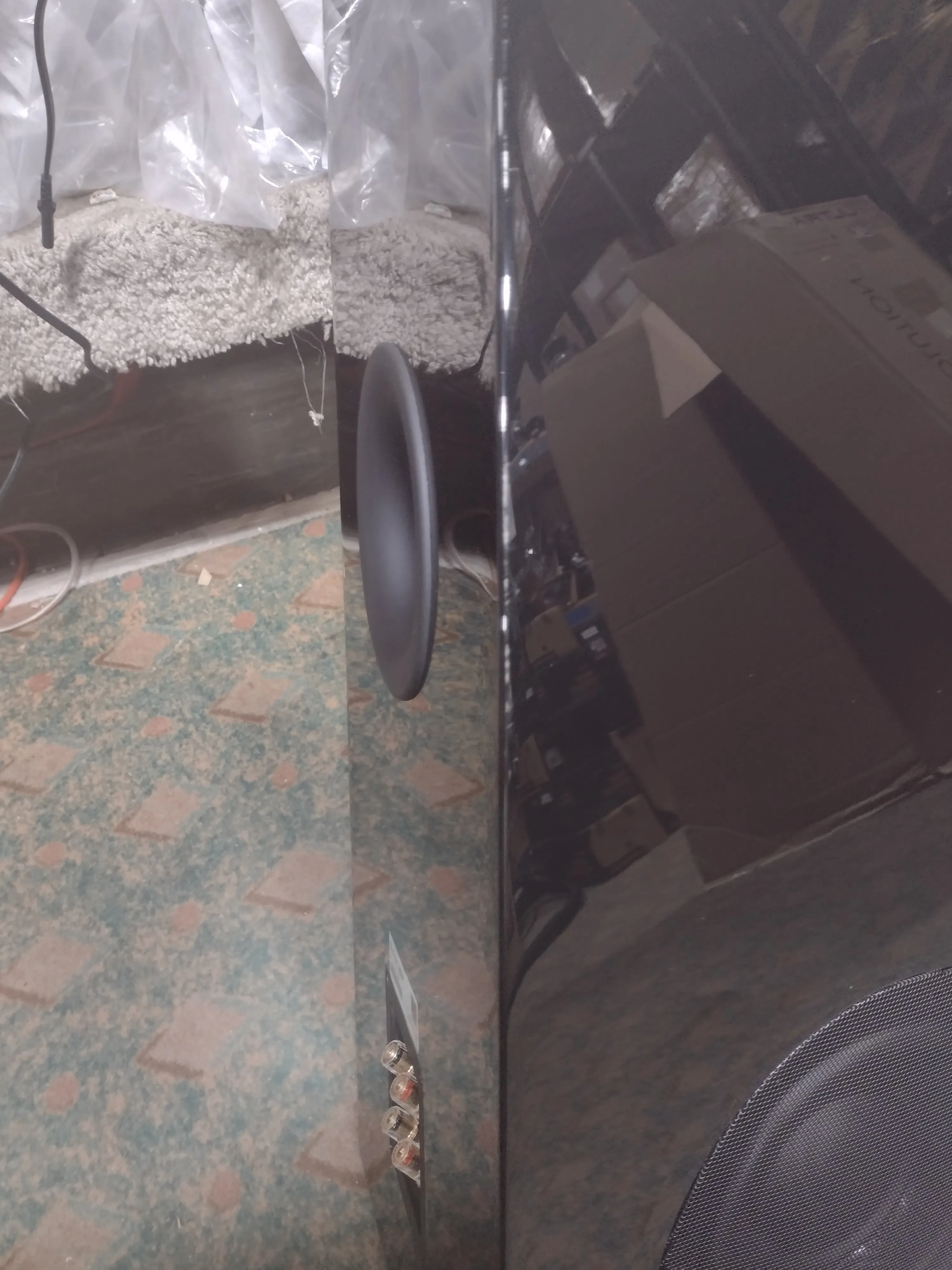 Ultra Tower - Piano - Outlet - 1165