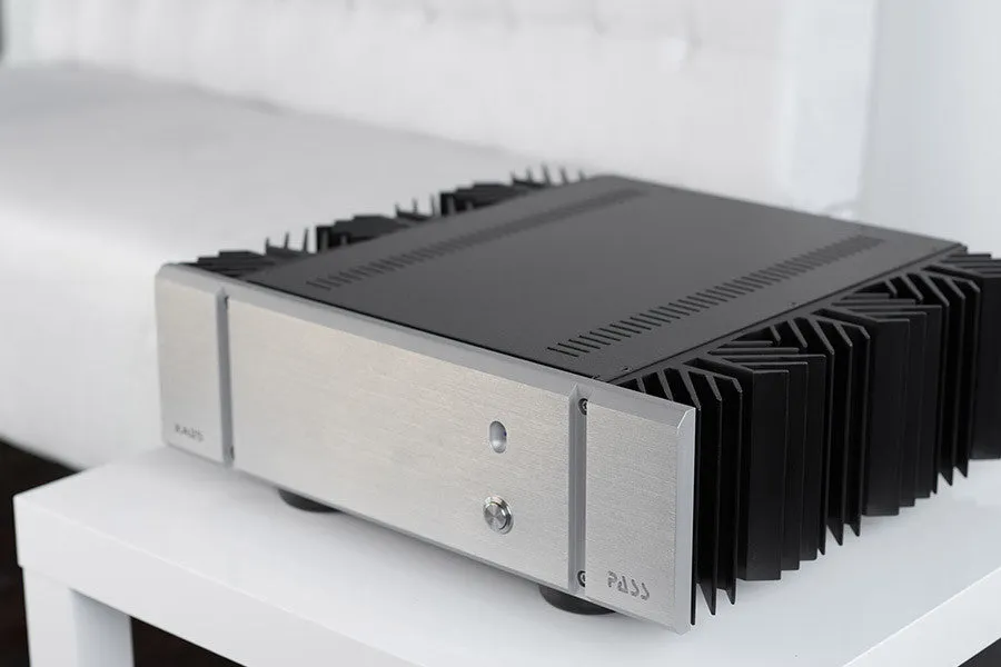 XA25 Power Amplifier