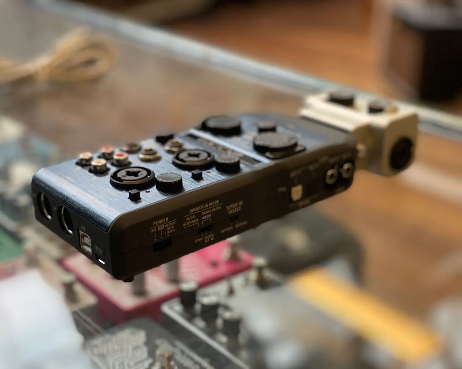 Zoom U-44 & EXH-6